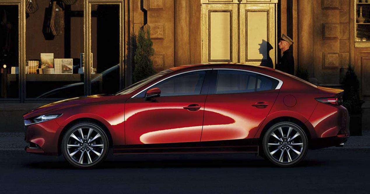 马自达昂克赛拉改款"最高降3万"上市,降价提量?