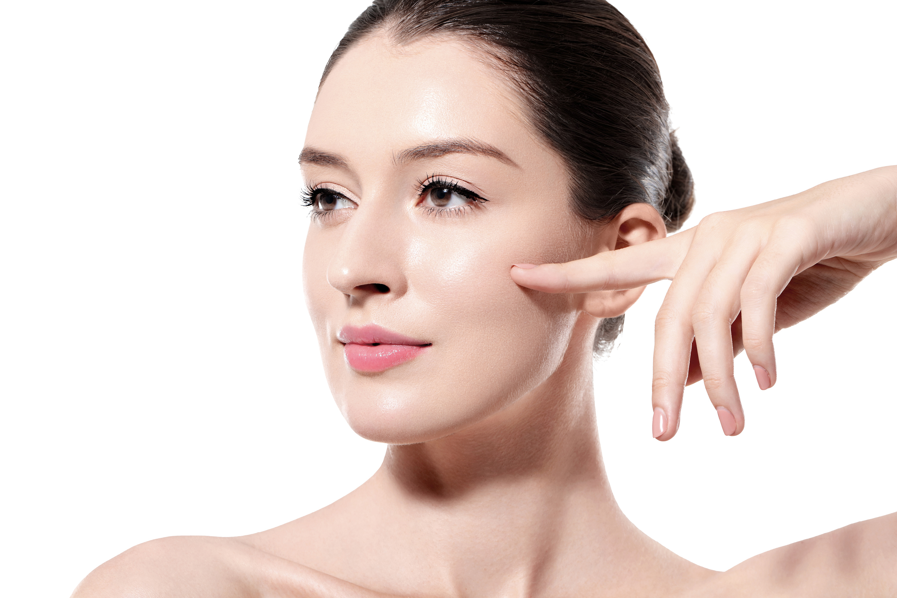 女子把家里的积蓄拿去整容,丈夫暴怒,选择医美需要多一份理性