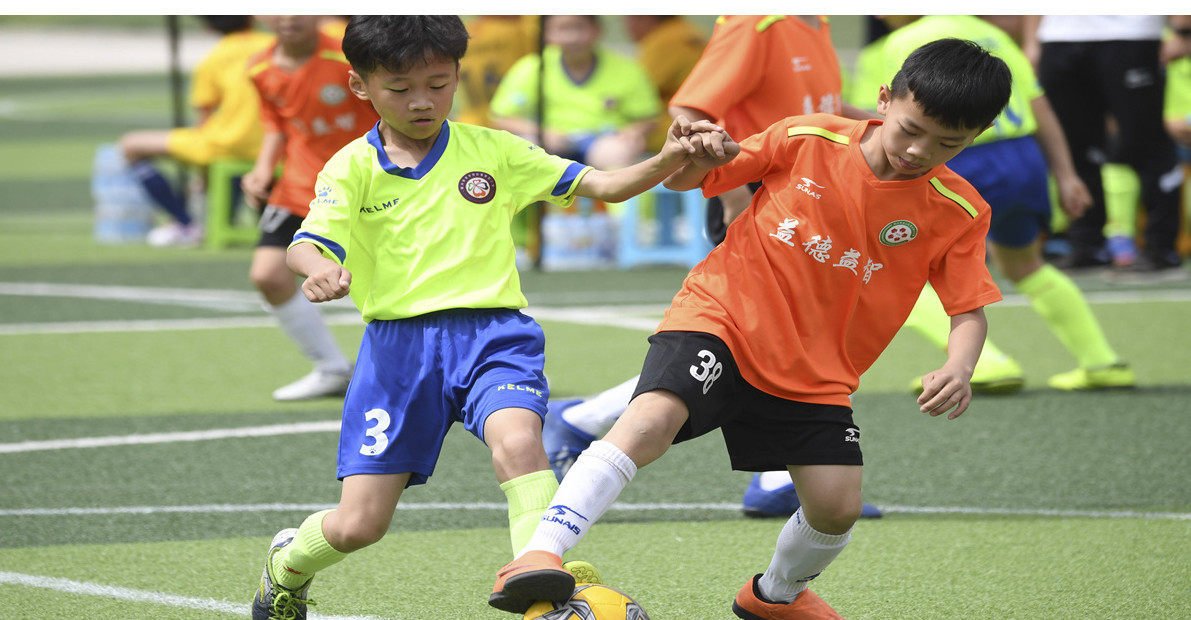 中国游泳队:首日大包大揽!汪顺200米混合泳能否守住阵地?