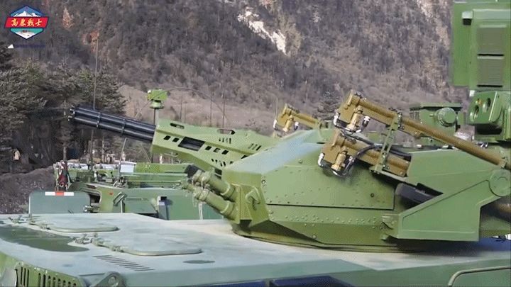陆军新型高炮列装,625高炮 4发导弹,专打无人机的好手?