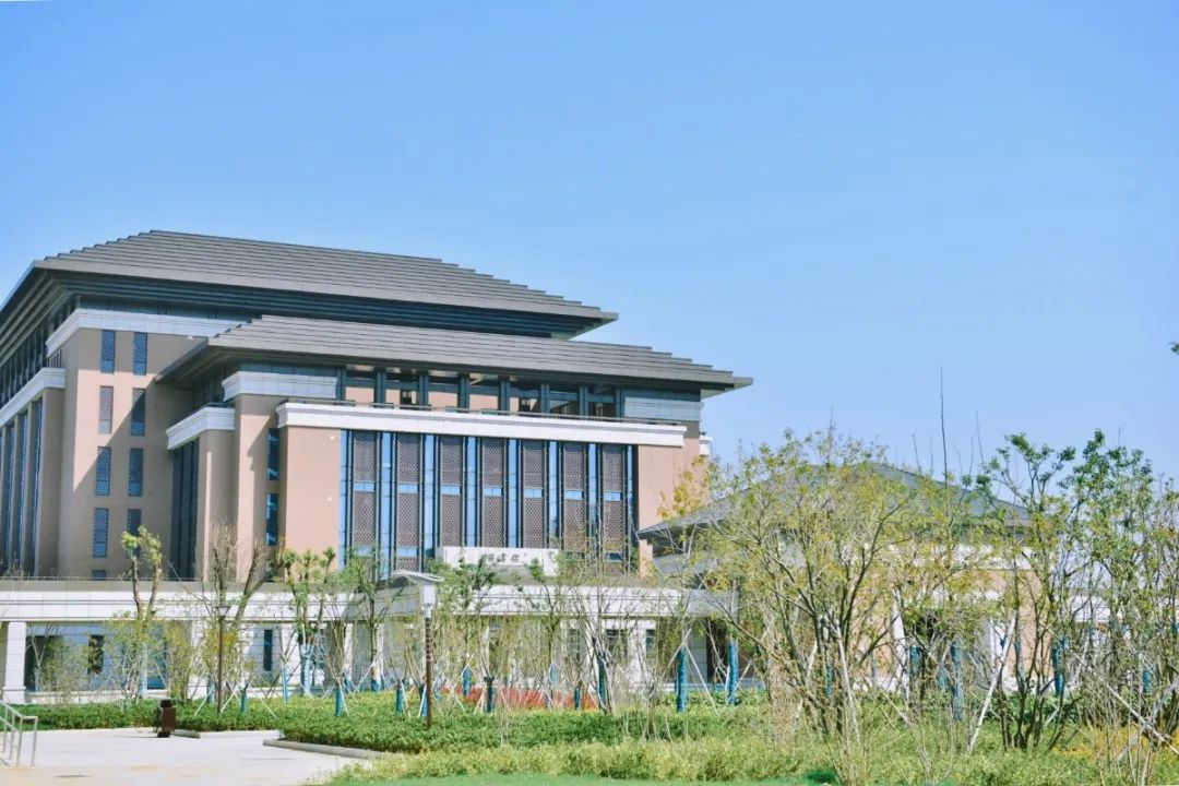 南京第二师范学院图片