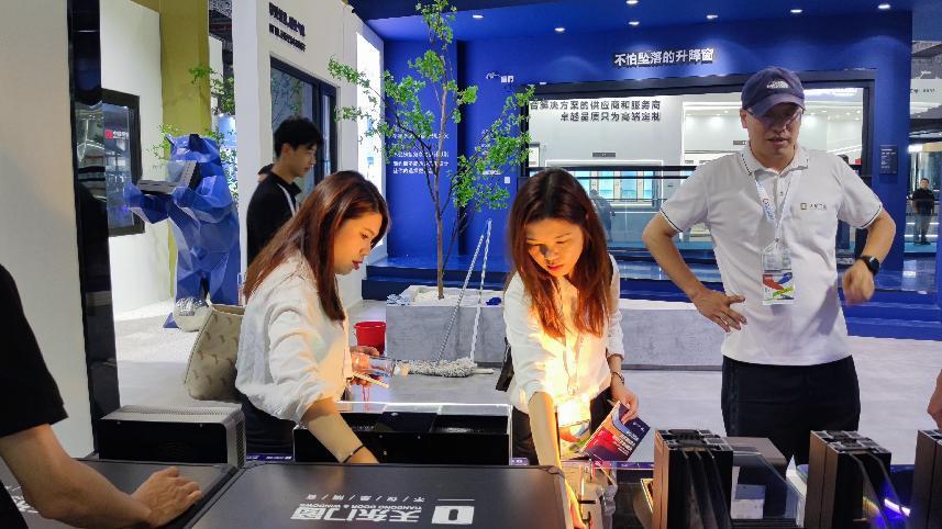 首日高燃|天东门窗惊艳亮相上海fbc博览会