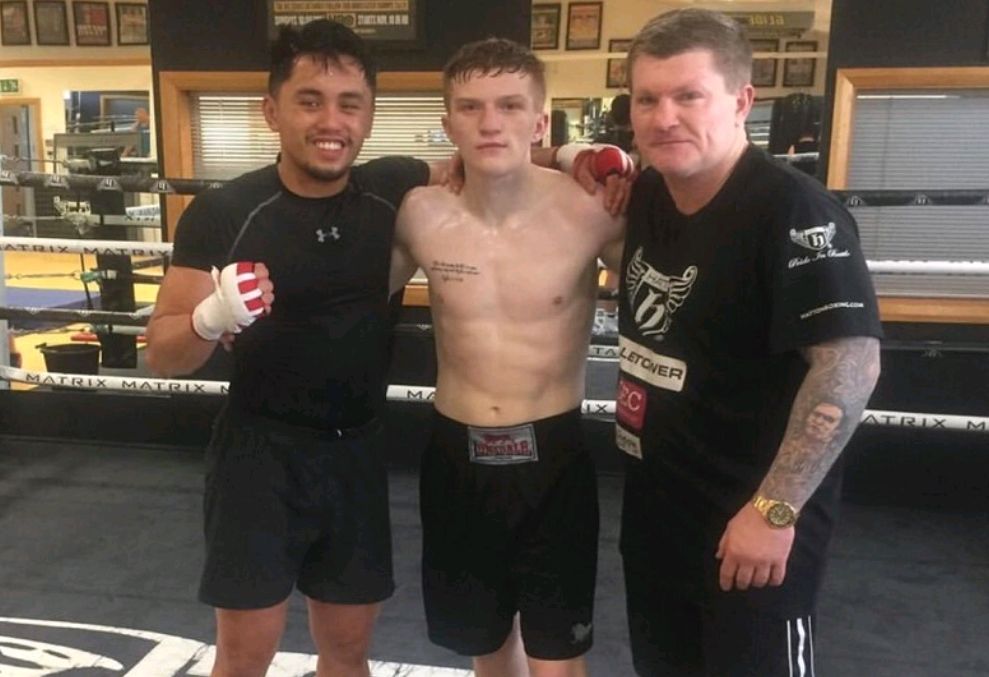 英国著名拳王哈顿之子不着急进入职业拳坛