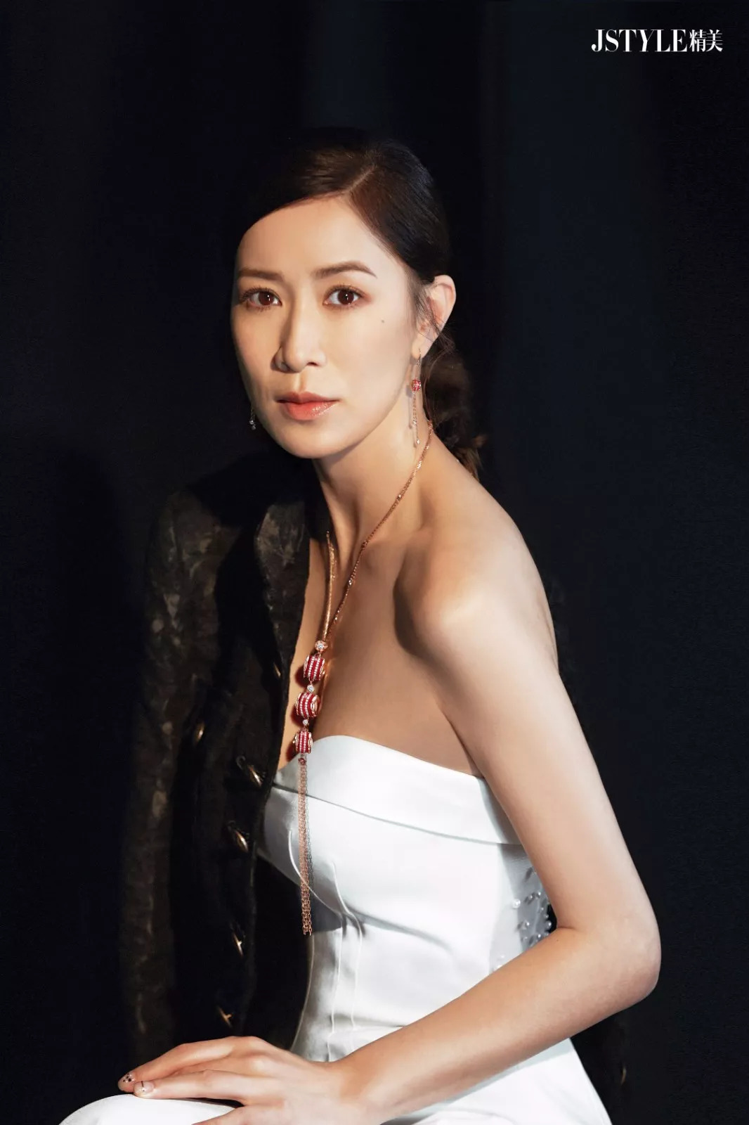 jstyle精美第二期电子刊惊艳上线 "娴妃"佘诗曼带你品味独特东方美