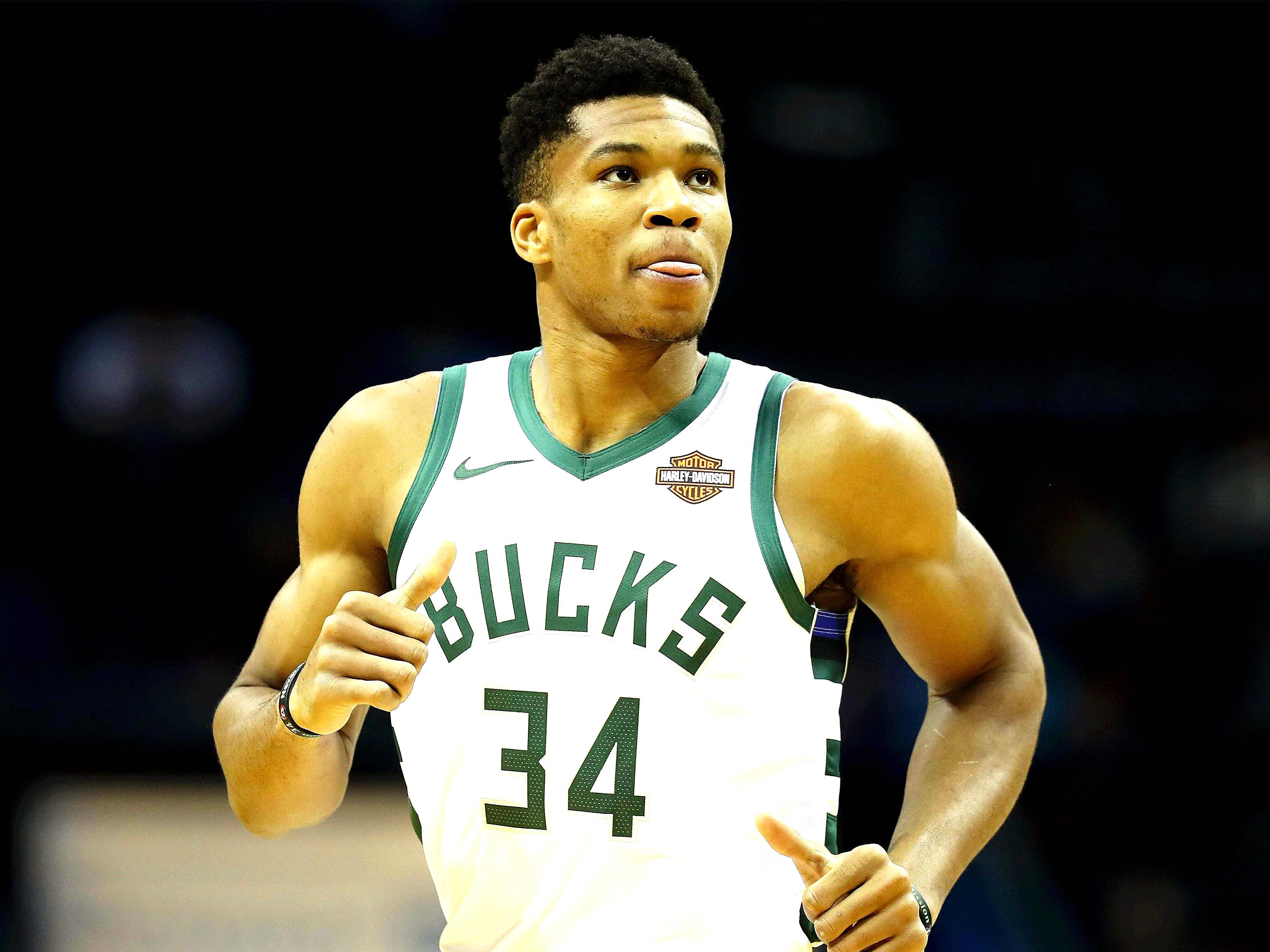 可见第1名领先第2名很多,优势明显,不出意外的话基本就是这个结果了.