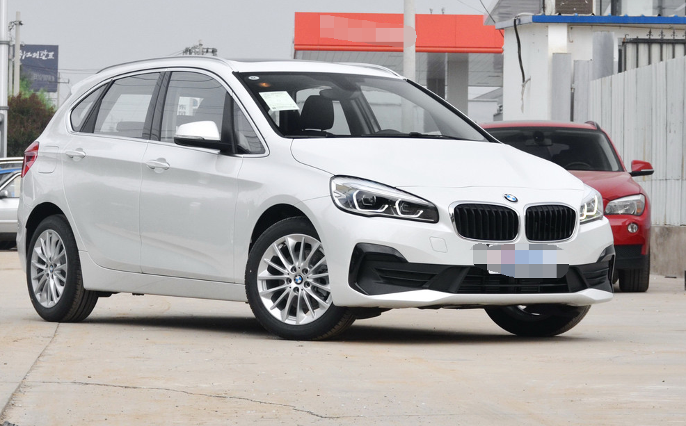 设计独特的,宝马2系旅行车 2018款218i领先版,典雅而不失风采