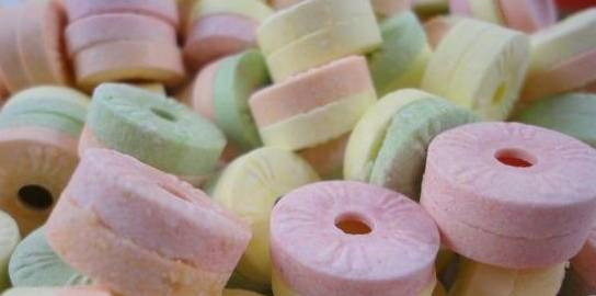 4种怀旧零食,当年攒钱也要买,最后一种00后没见过!