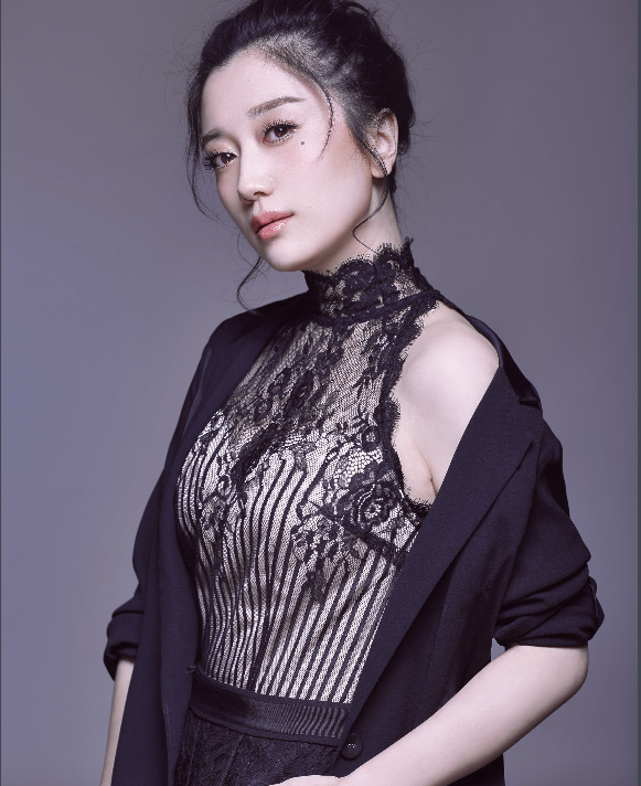 章婷婷——《后厨》女二号执着率真的"素素"