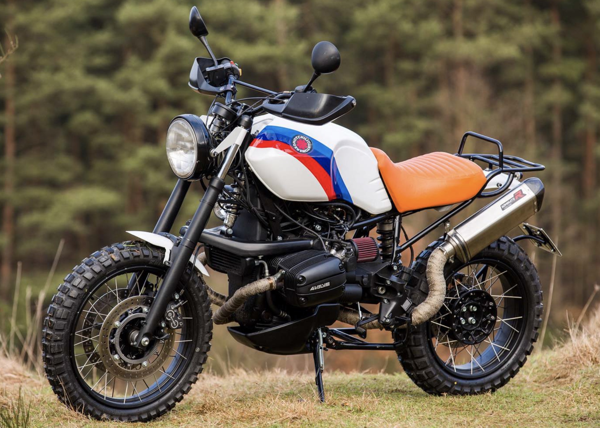 是男人就要拥有,宝马r1100gs-scrambler复古摩托车,定制改装版