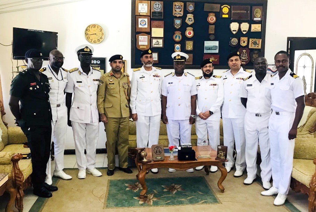 巴基斯坦海军访问加纳展示f22p护卫舰