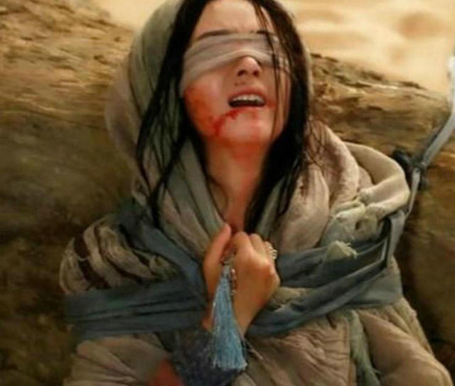 古装剧女星乞丐造型:颖宝让人心疼,阿sa不忍直视,唯独她最像!