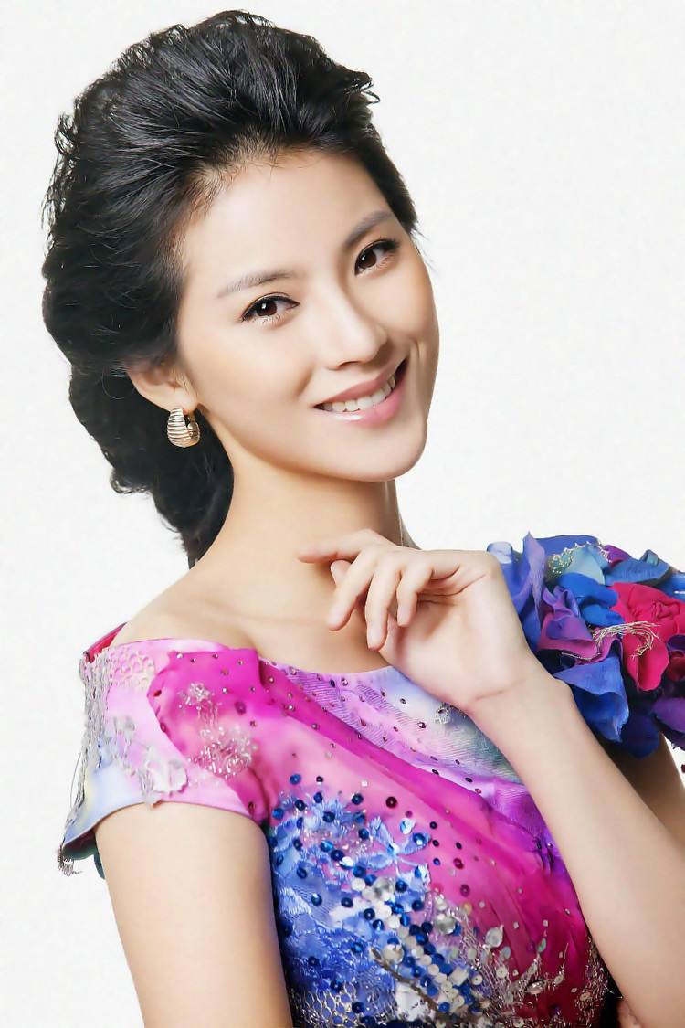 《欢喜亲家》中的女演员