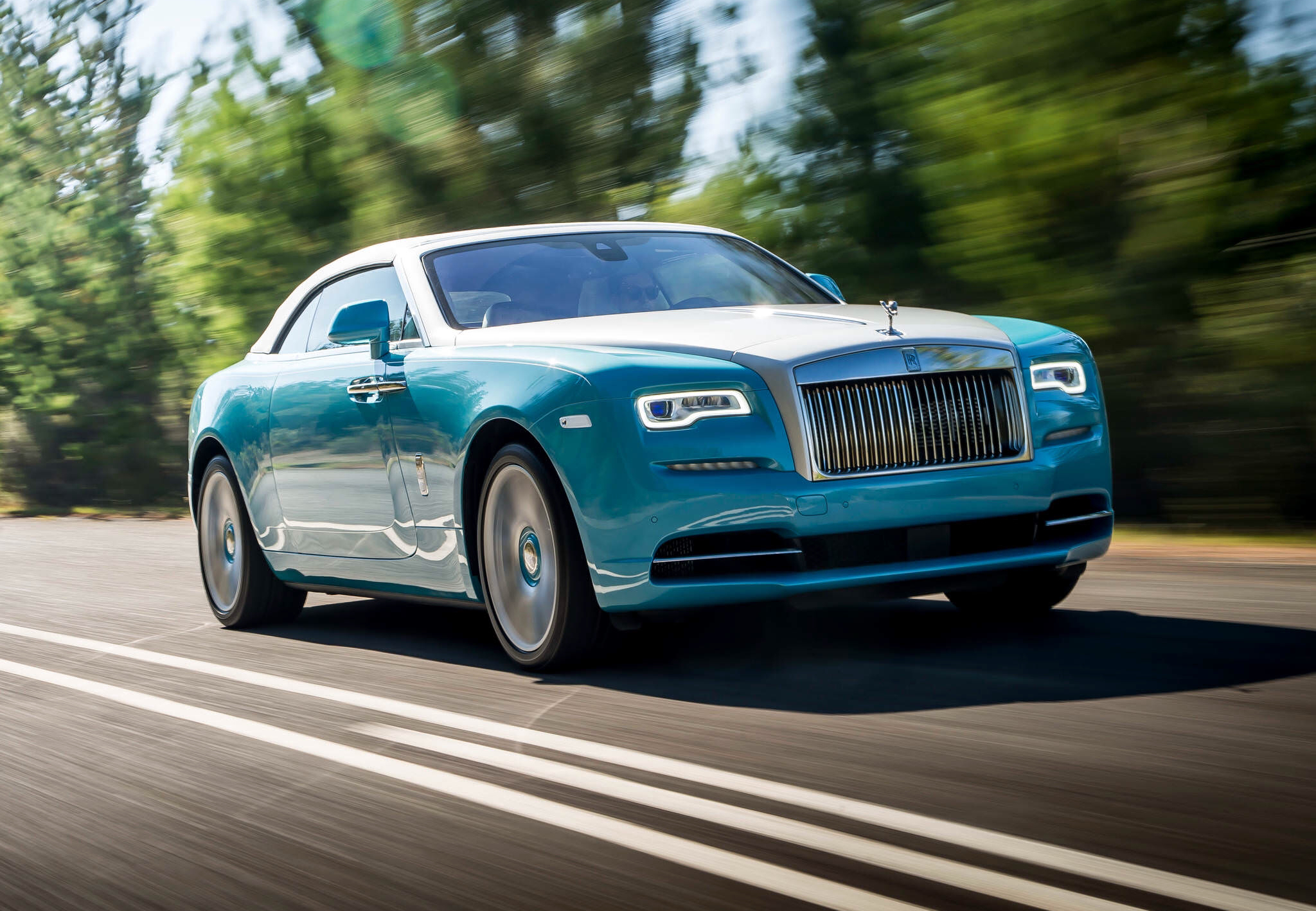 劳斯莱斯曜影dawn,高级定制车