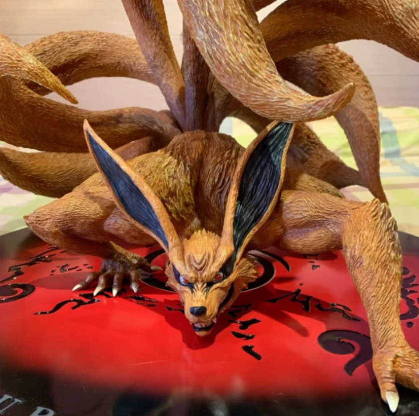 大佬买限量版九尾手办,第一眼以为是只癞蛤蟆,正脸看太帅了!