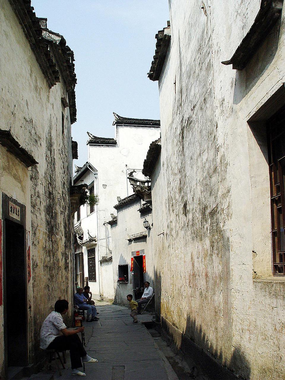 最让我心心念念的还是安徽的皖南古村落——西递宏村