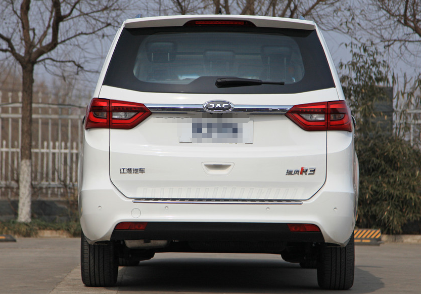 赏析瑞风r3的外观和内饰