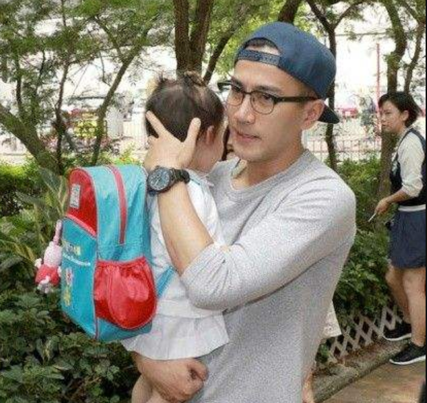 "小糯米"大名曝光,富含美好寓意,却被网友吐槽:太土气!