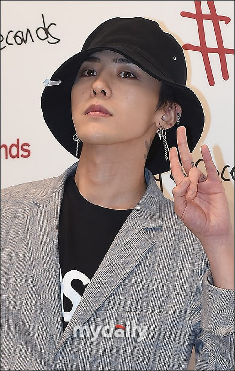 今天,yg entertainment方面通过bigbang官方网站表示权志龙不再与yg