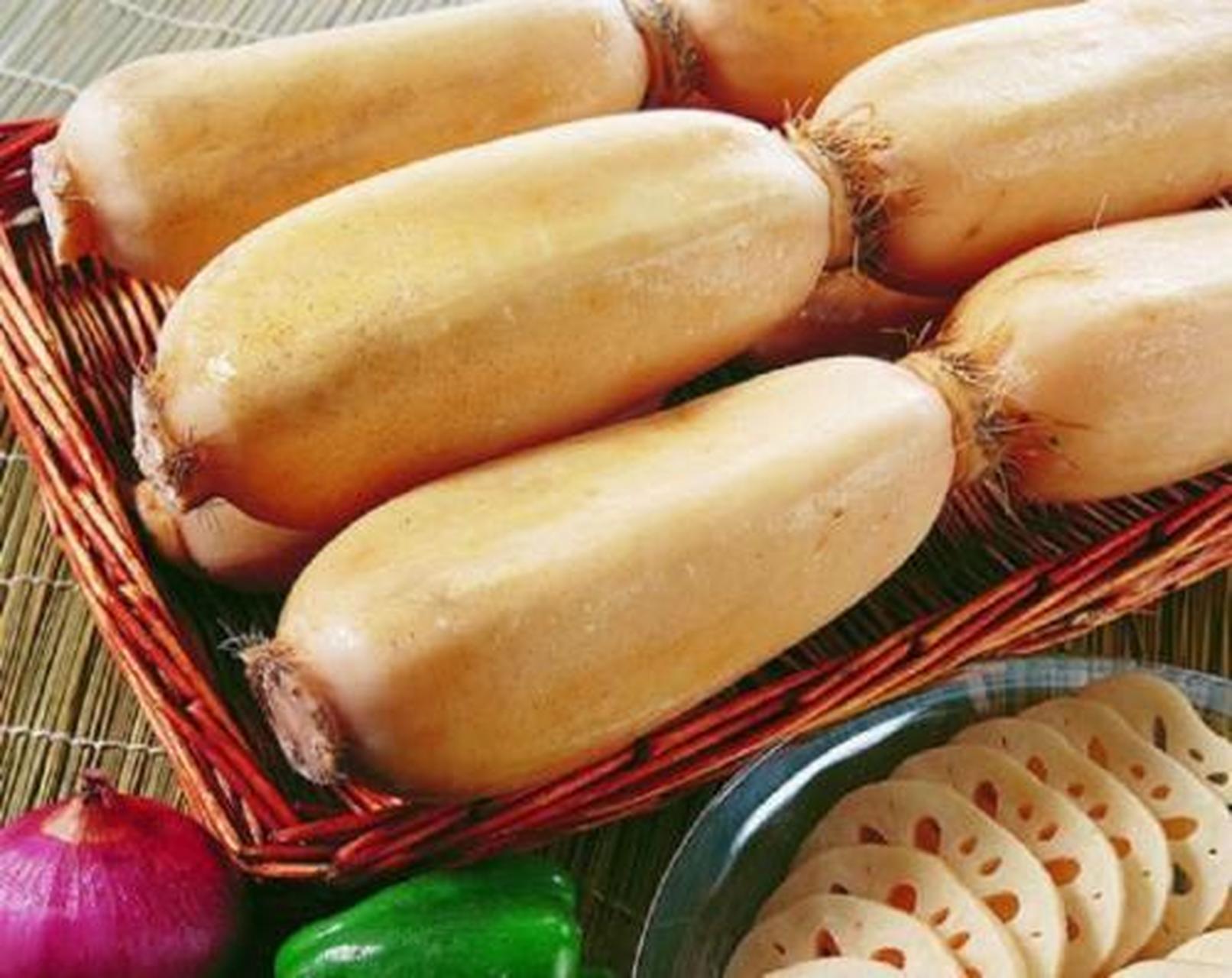 河北省邯郸市磁县特产——磁州白莲藕,皮薄粉白,体型细长,肉质厚重