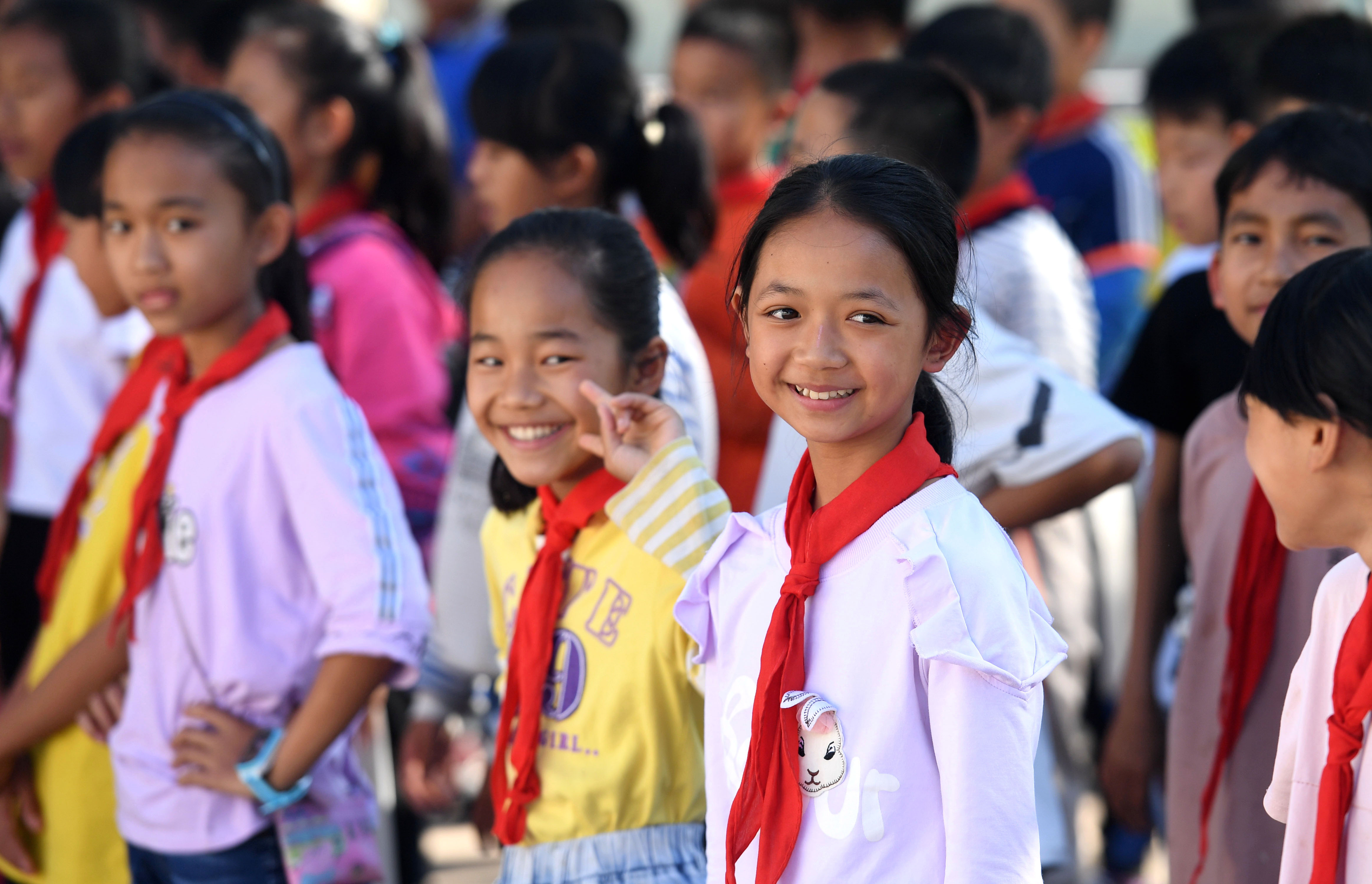 云南:基诺族儿童的快乐生活(3)