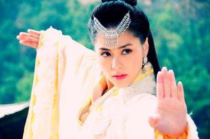 身怀异能特工女主穿越古代掌握天下!《金枝绕东宫》超燃爱情小说