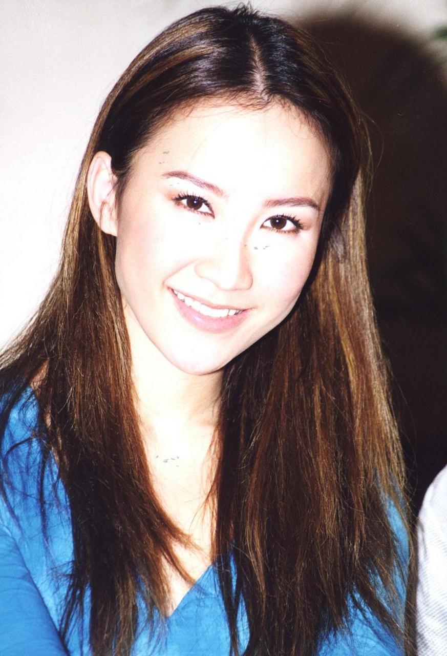 歌手李玟去世# 真的接受不了李玫去世的消息,她的歌那么好听,舞又