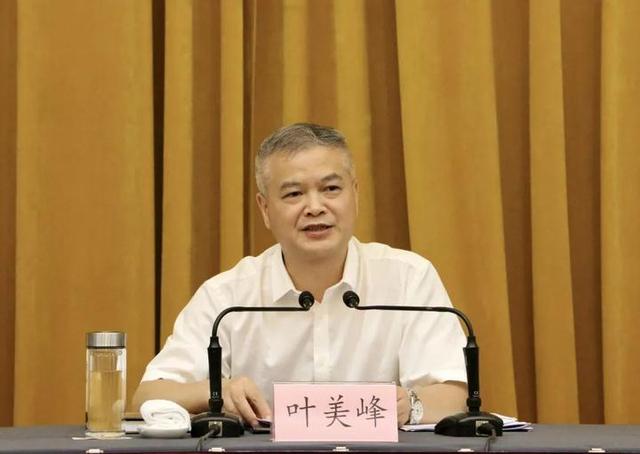 常山县委书记叶美峰强调:大力弘扬工匠精神 把职业教育打造成为常山的