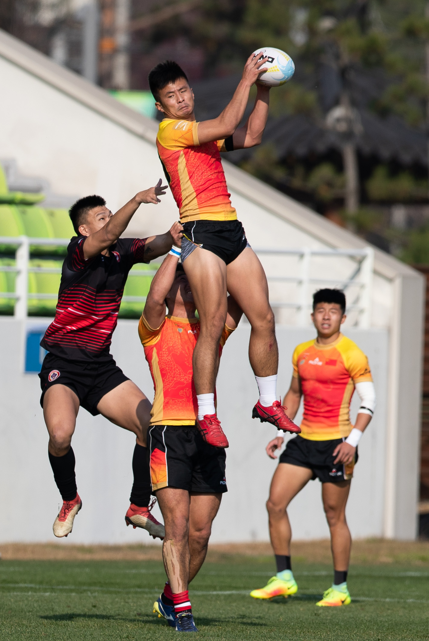 橄榄球——东京奥运会男子七人制亚洲区资格赛:中国胜新加坡(6)