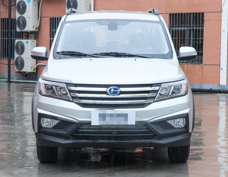 昌河m70,外形沉稳大气,气场非常足!