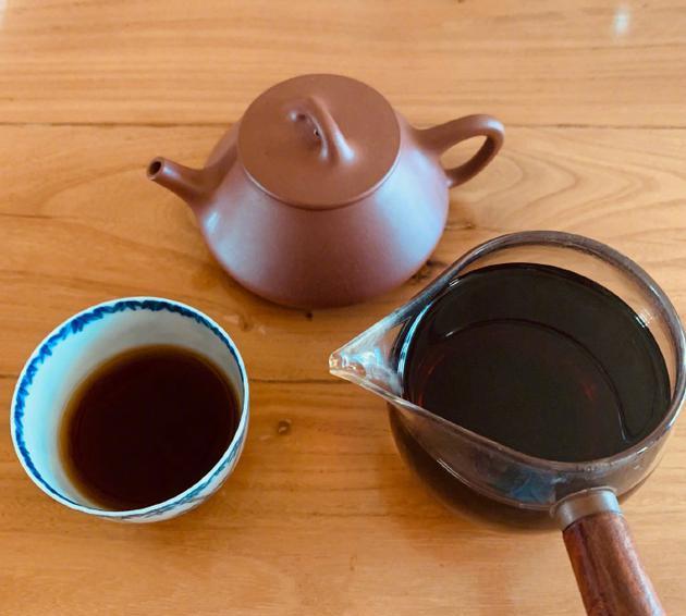 赵薇微博晒开工打卡自拍,感慨喝茶的日子才健康