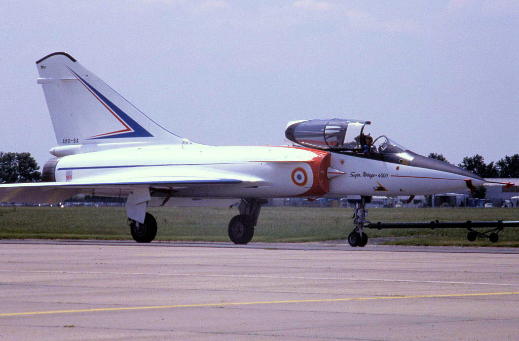 给幻影4000钉棺盖的"狂风".