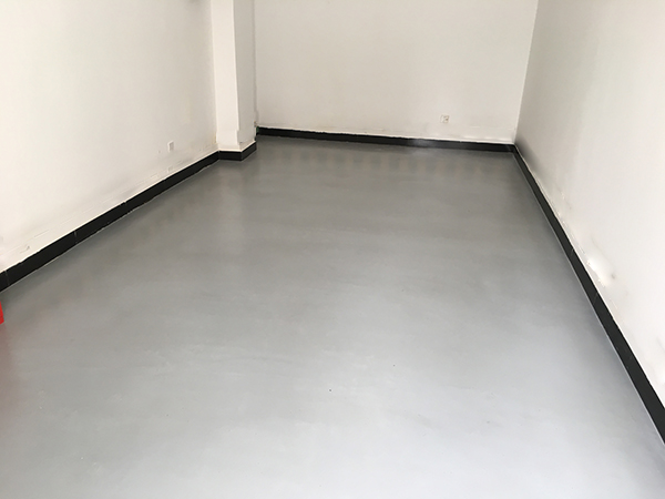 卧室水泥自流平地坪