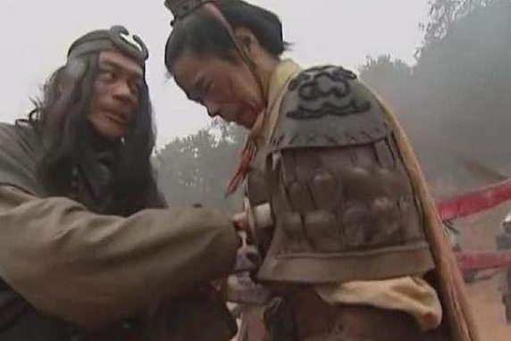 包道乙有实力杀武松,为何只断其一臂?只因对潘金莲的