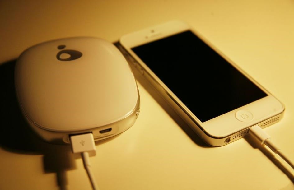 十年回首:最经典2代iphone,重新定义智能手机,改变世界!