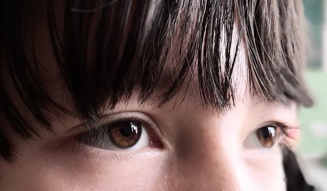 人像摄影技巧,学会这6个摄影技巧,轻松拍出人像眼神光