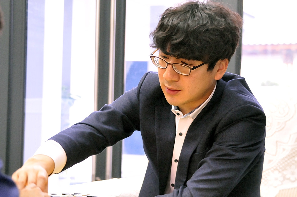 高清-春兰杯八强战罢柯洁党毅飞晋级 金志锡黯然告负