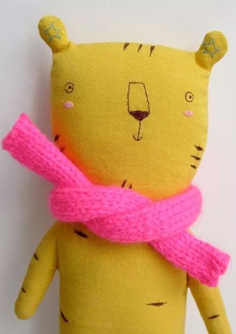 手工diy:布艺玩偶原来可以自己缝,太简单了,手残党也能学得会