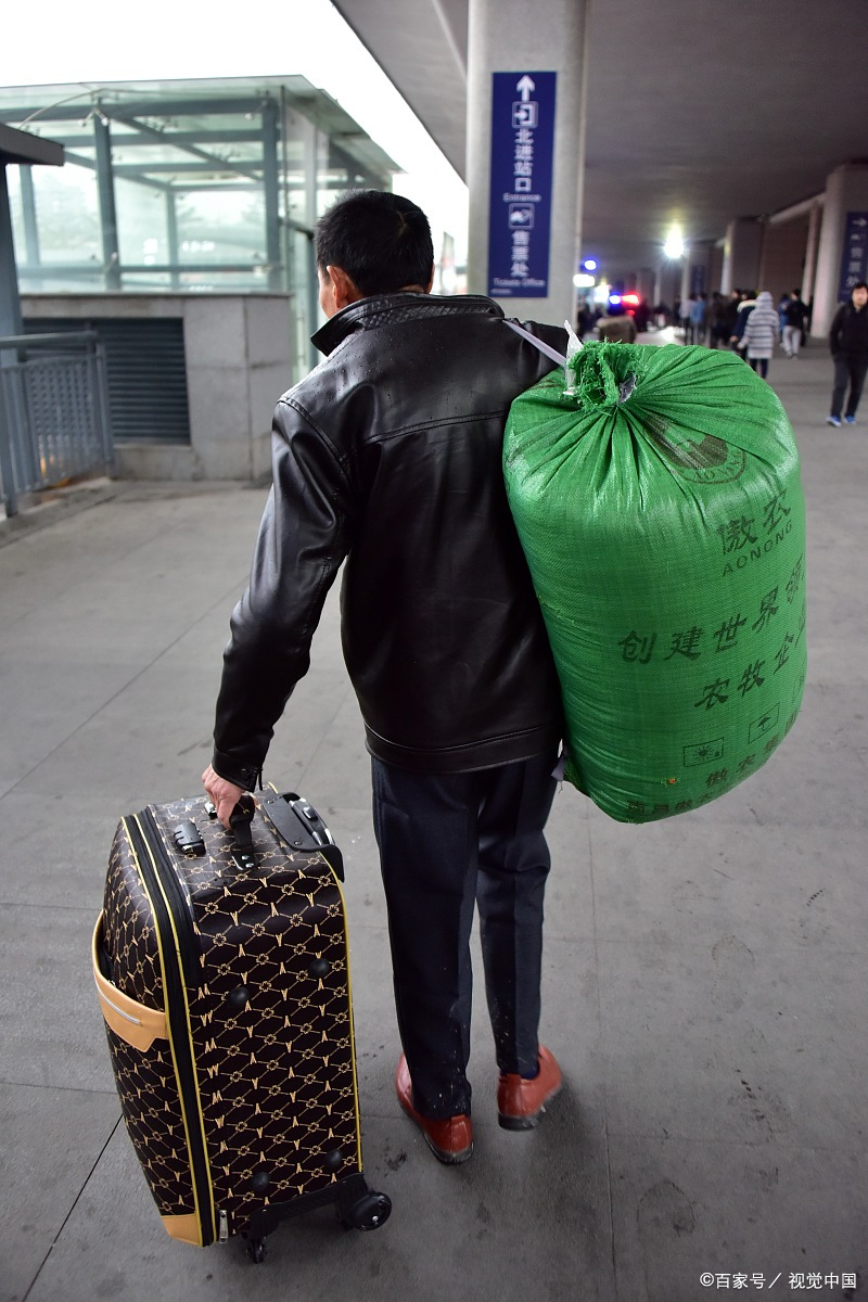 百度爱采购首页 商品专题_行李箱袋子到了年底,农民工拿到打工所挣