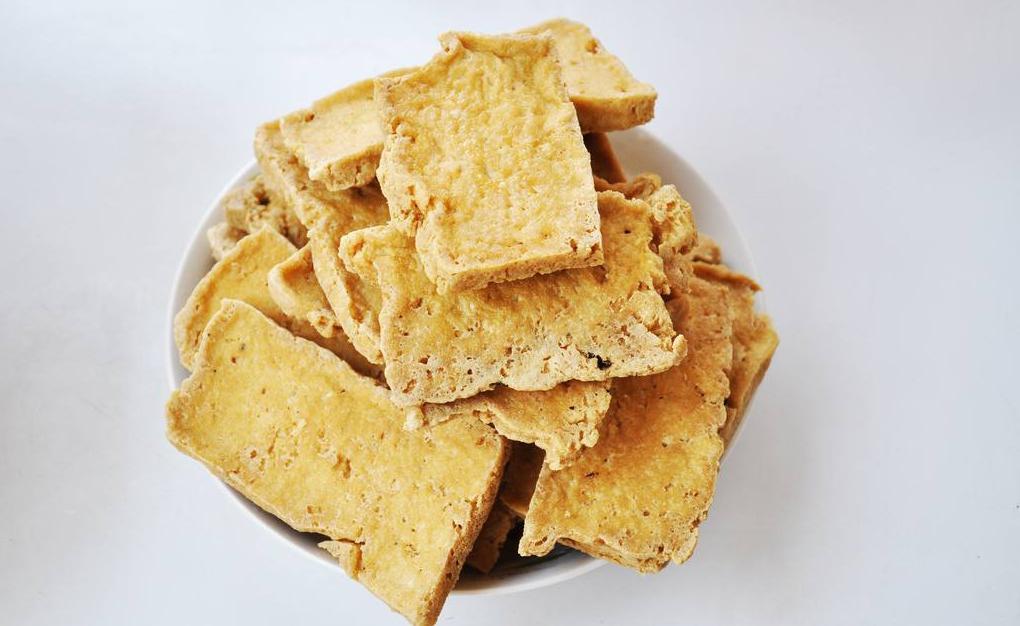 教你几个窍门,这样处理豆腐干更好吃