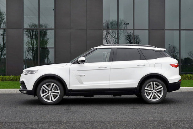 众泰t700:一款中大型suv,能够很好满足消费群体的审美需求!