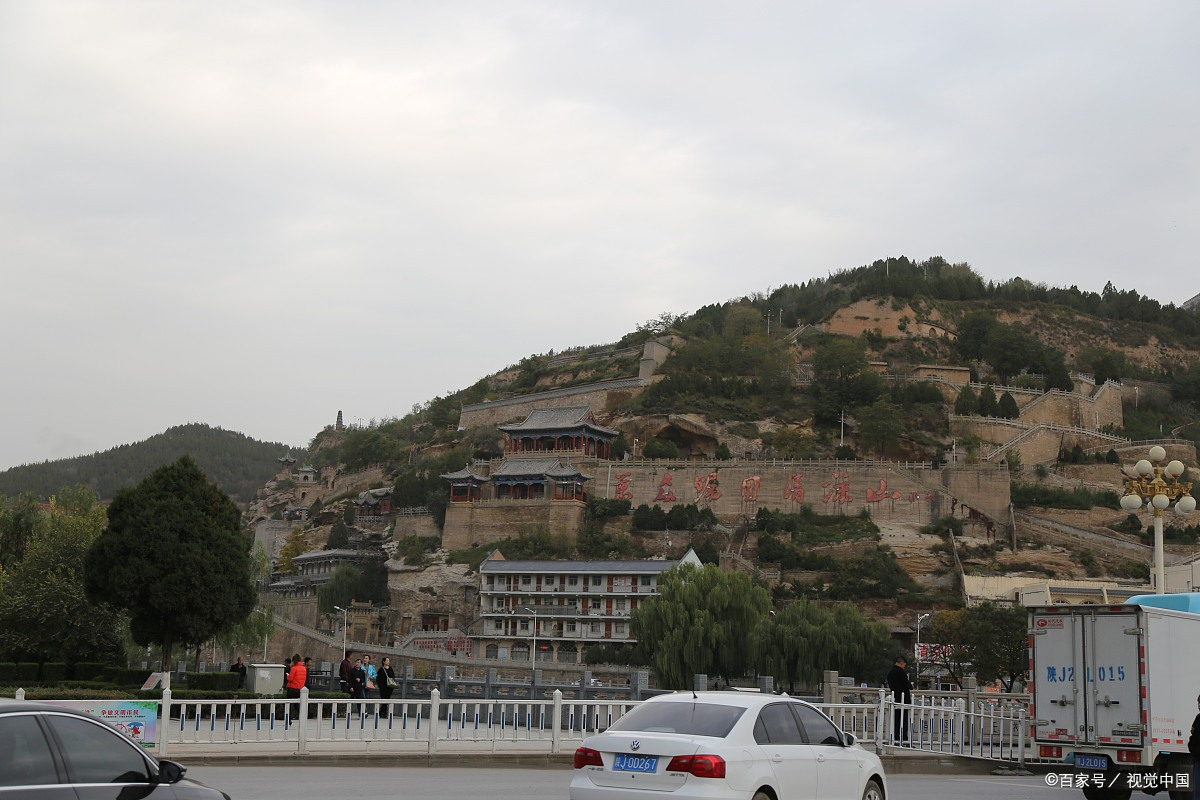 交城县拥有丰富的自然资源和人文景观,是山西省的重要旅游胜地之一.