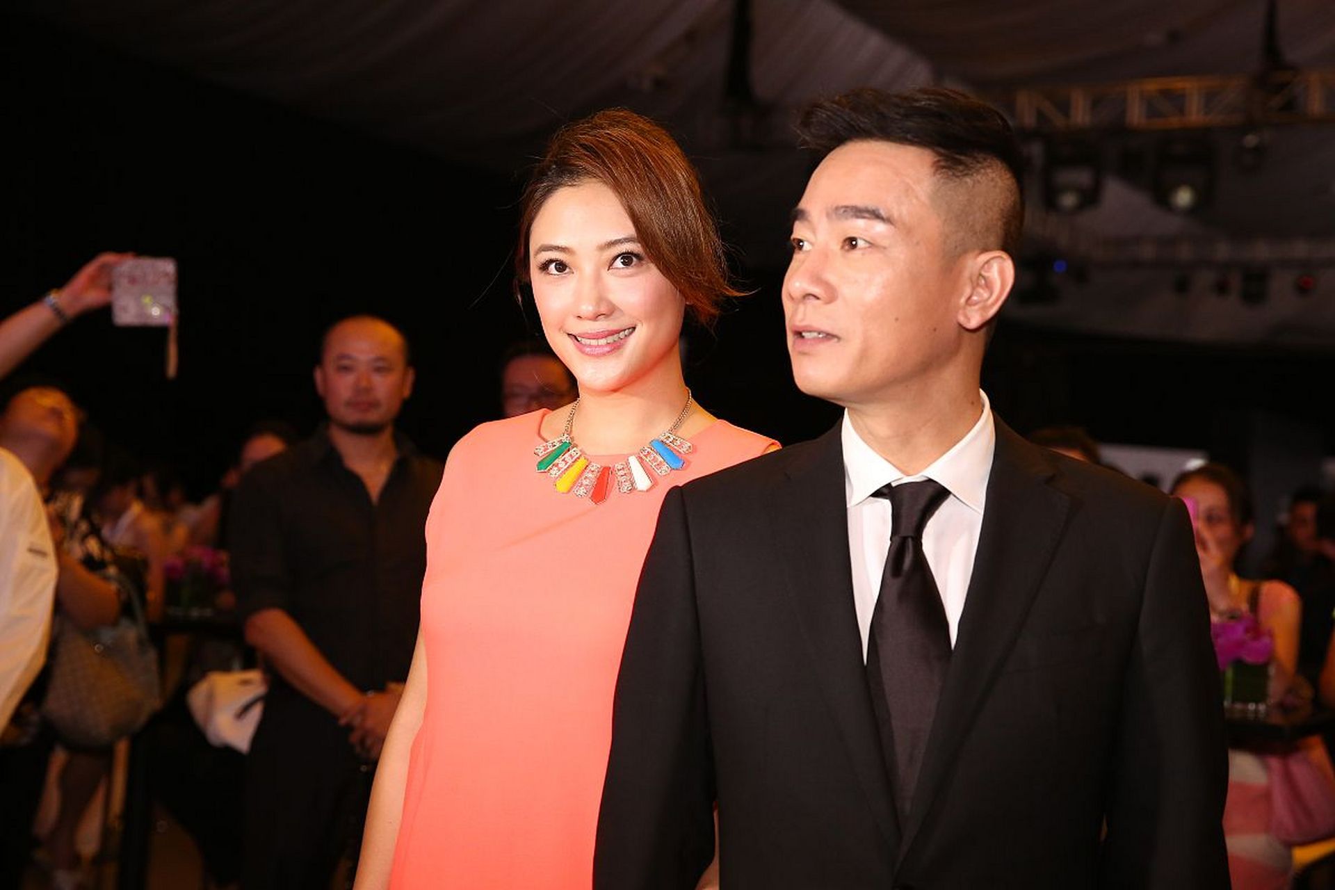 邓超和孙俪,郭蔼明和刘青云,陈小春和应采儿,陆毅和鲍蕾,张智霖和