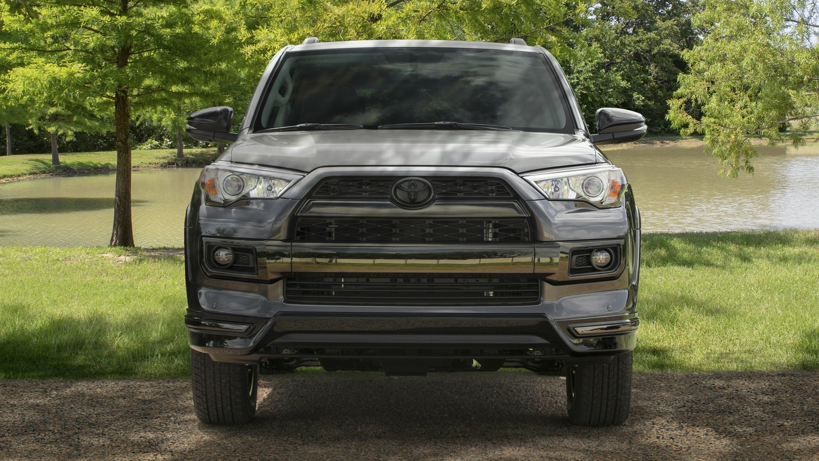 丰田北美硬派越野4runner极限版