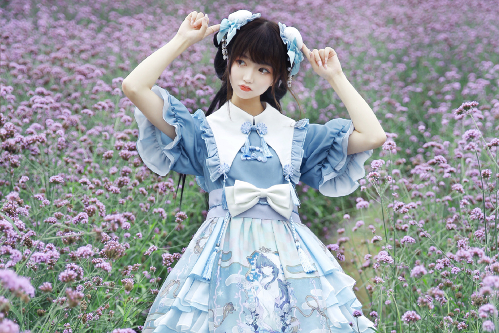 将洛丽塔与校服融合,会产生什么样的惊艳效果?