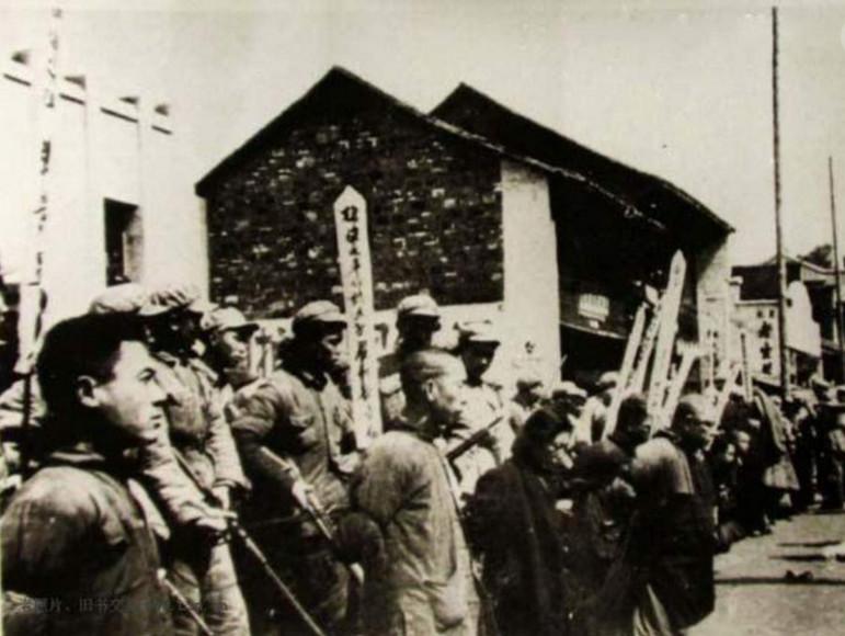 较场口血案幕后真相:沧白堂事件,中统从中捣乱