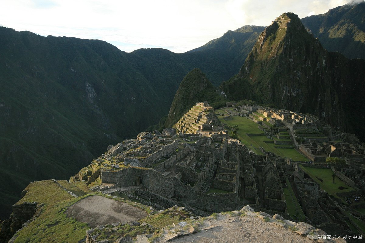 旄丘葛茂相攀附