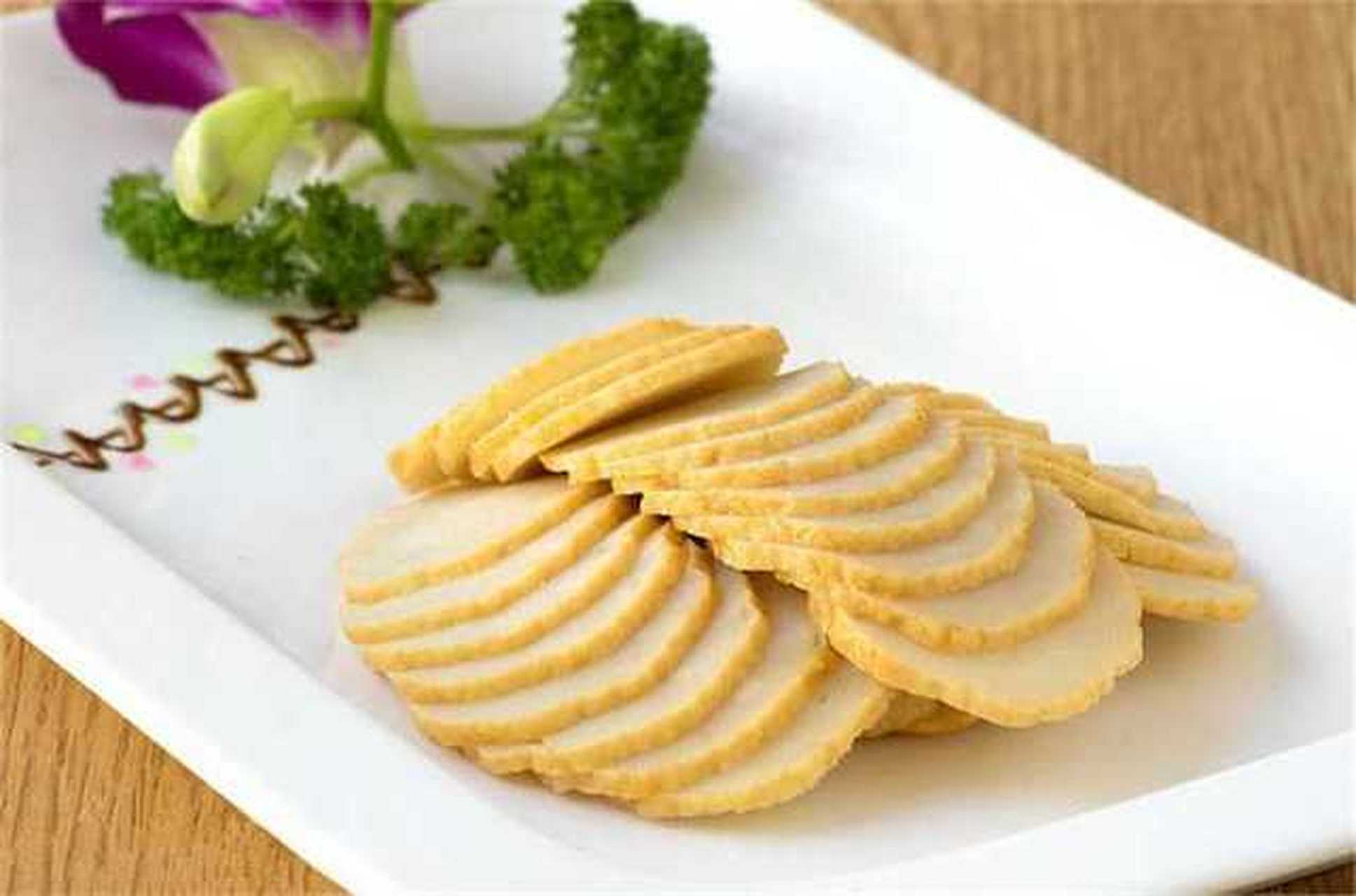 鱼饼有上千年的历史,长期以来只在皇宫贵族的御宴中流行