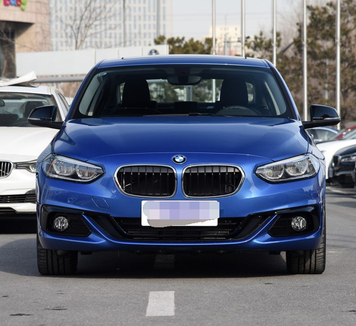 宝马1系2018款 改款 118i 运动型,新颖的外观,颇具未来的感觉