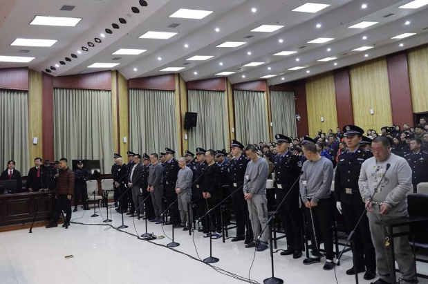 扫黑除恶 | 判23年!村主任涉黑,疯狂敛财500多万元!