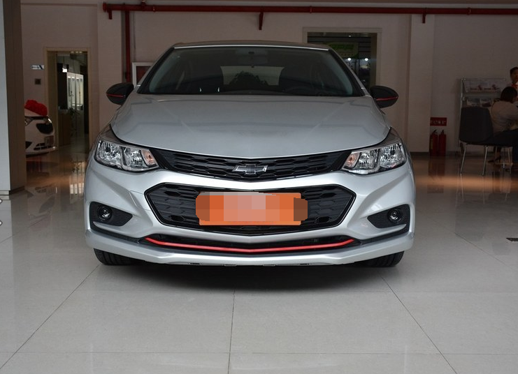 科鲁兹 自动炫锋都市版,设计敦实饱满,线条看起来丰富